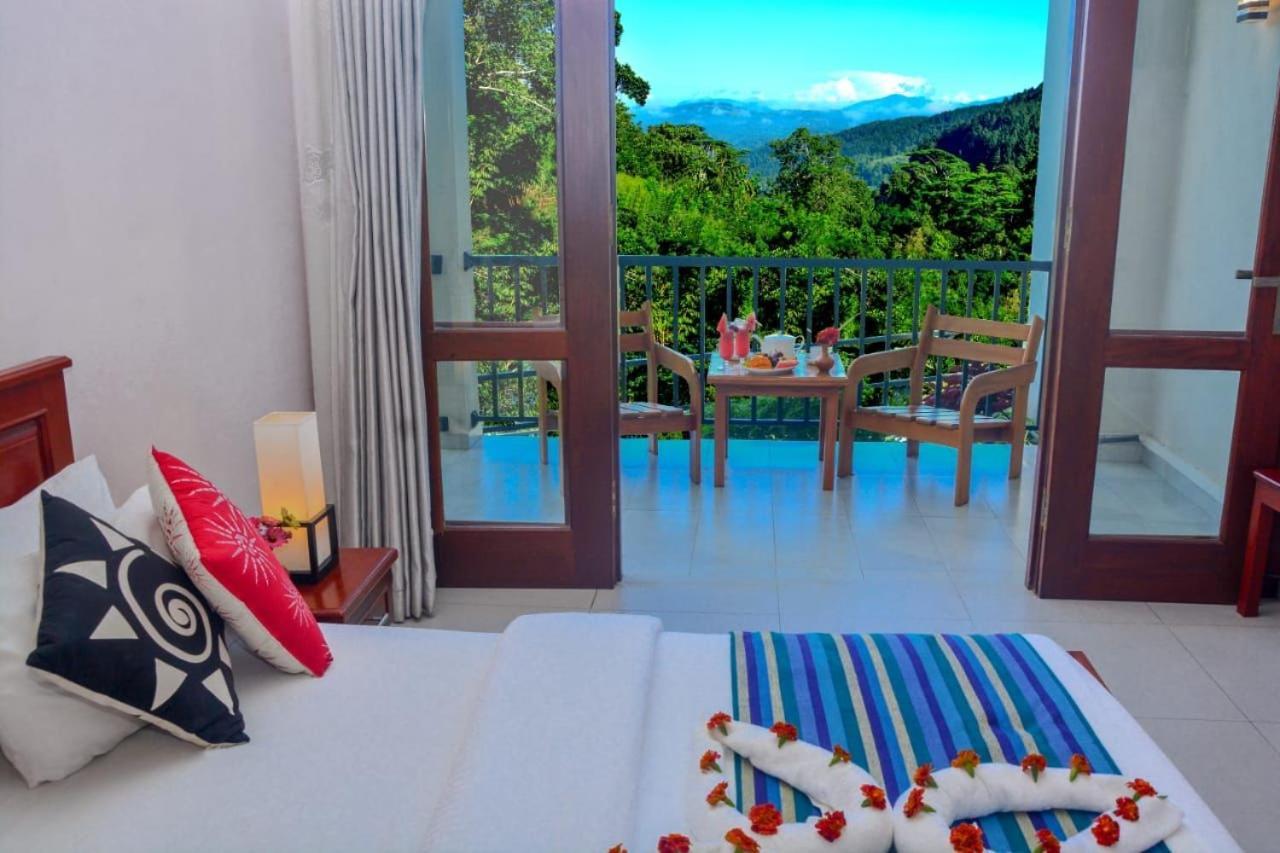 The Grand Hills Bed & Breakfast Kandy Eksteriør bilde