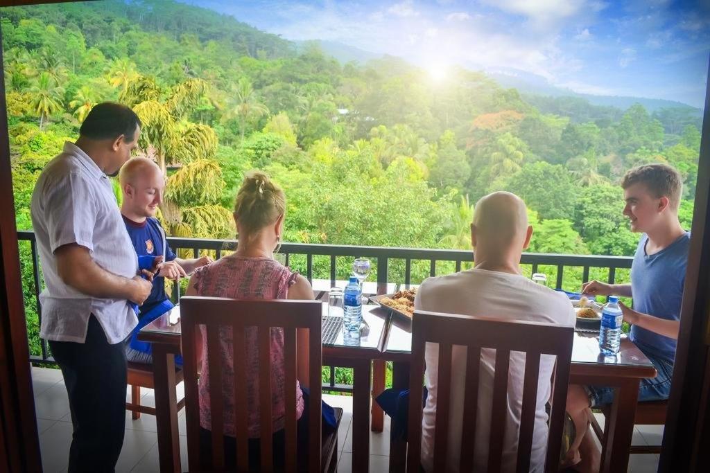 The Grand Hills Bed & Breakfast Kandy Eksteriør bilde